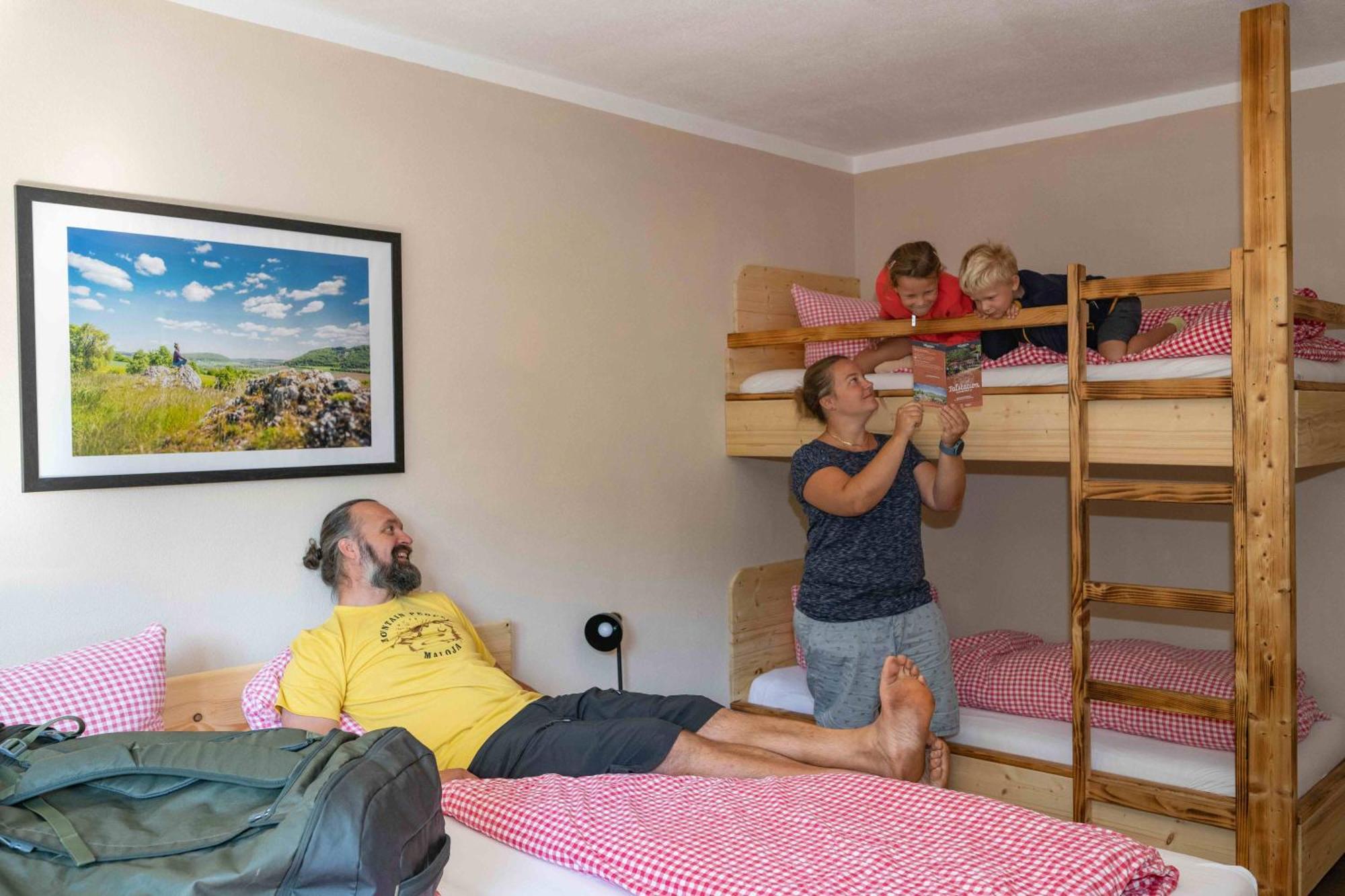 Talstation Heumöderntal Hotell Treuchtlingen Exteriör bild